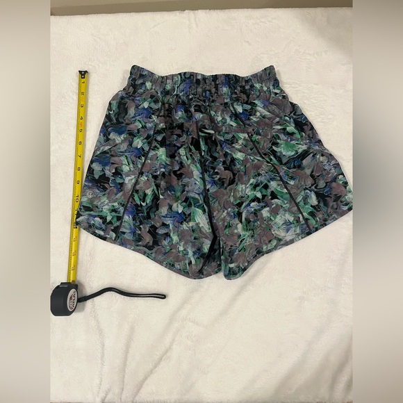 Athletic Shorts - Picture 4 of 5